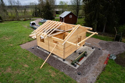 karhunpesa sauna katto 21