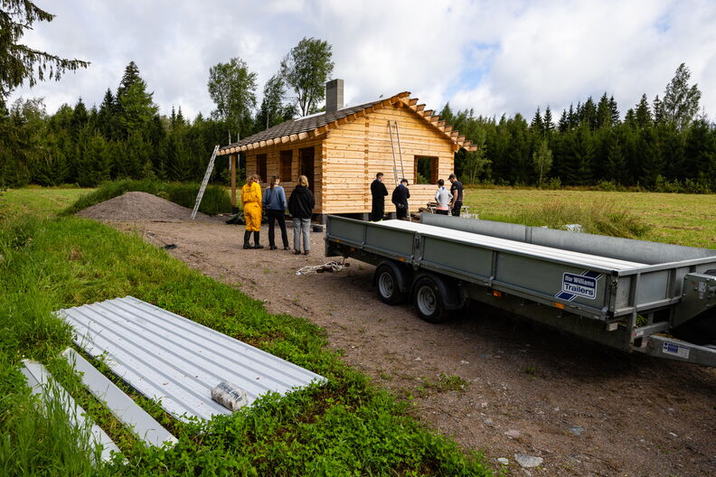 karhunpesa_sauna_kattopellit_02.jpg